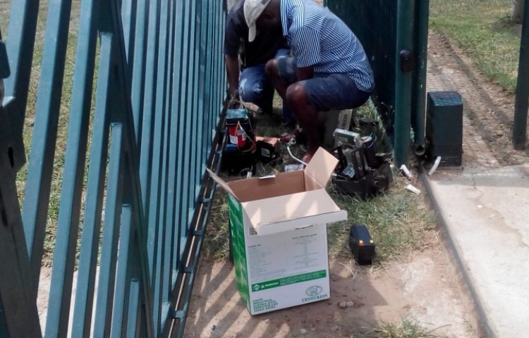 Remote_gate_installation